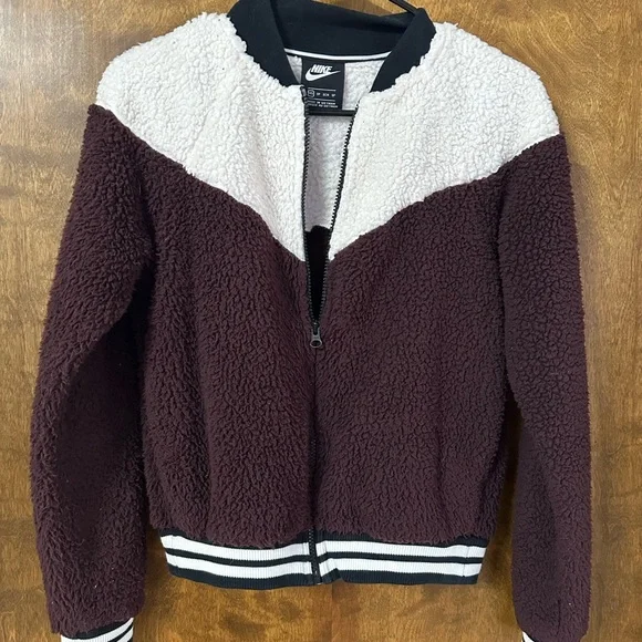 Nike Sherpa Jacket in Black and Cream - Picture 1 of 4